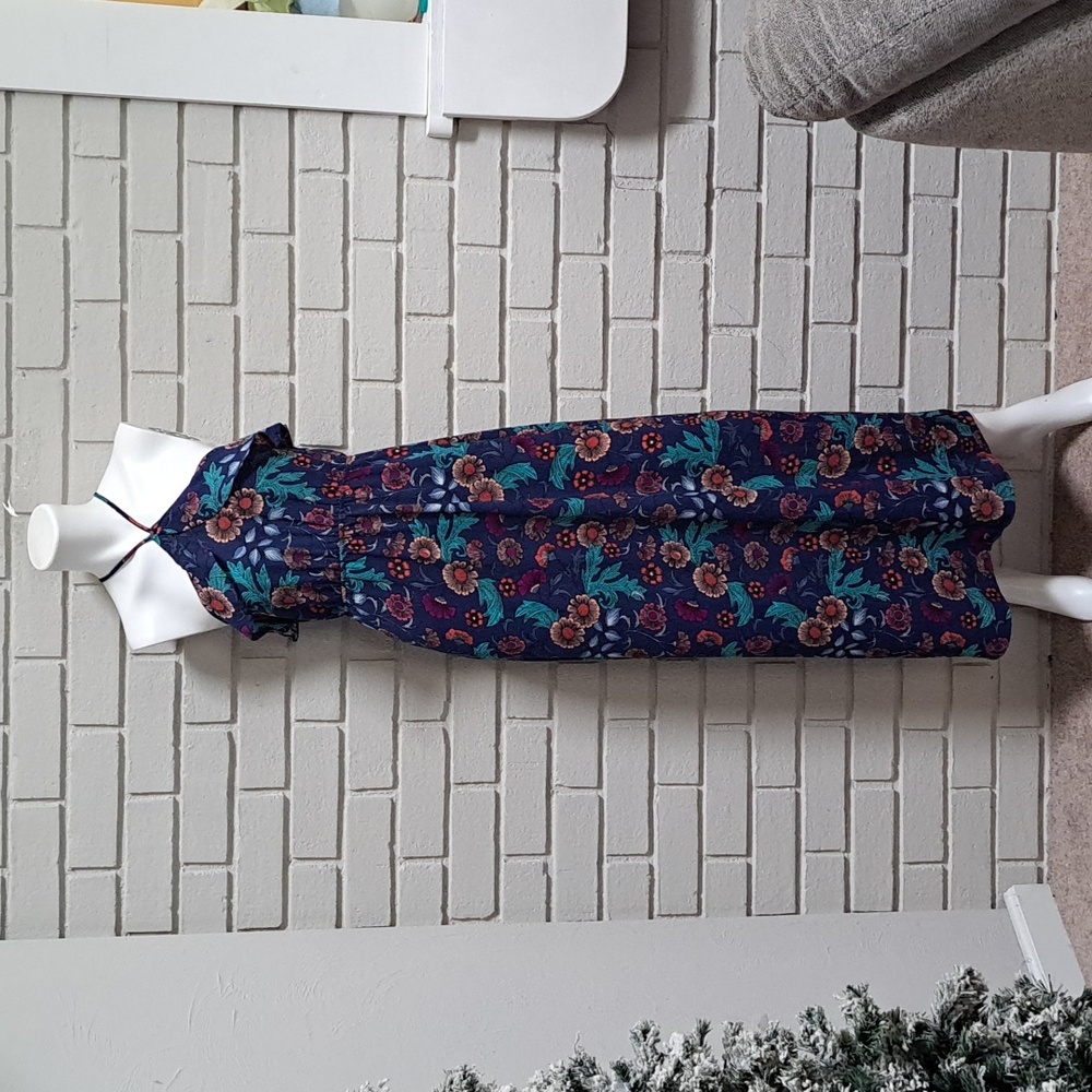 Monteau Multicolor Floral Ruffle Halter Maxi Dress. Size Small NWOT
